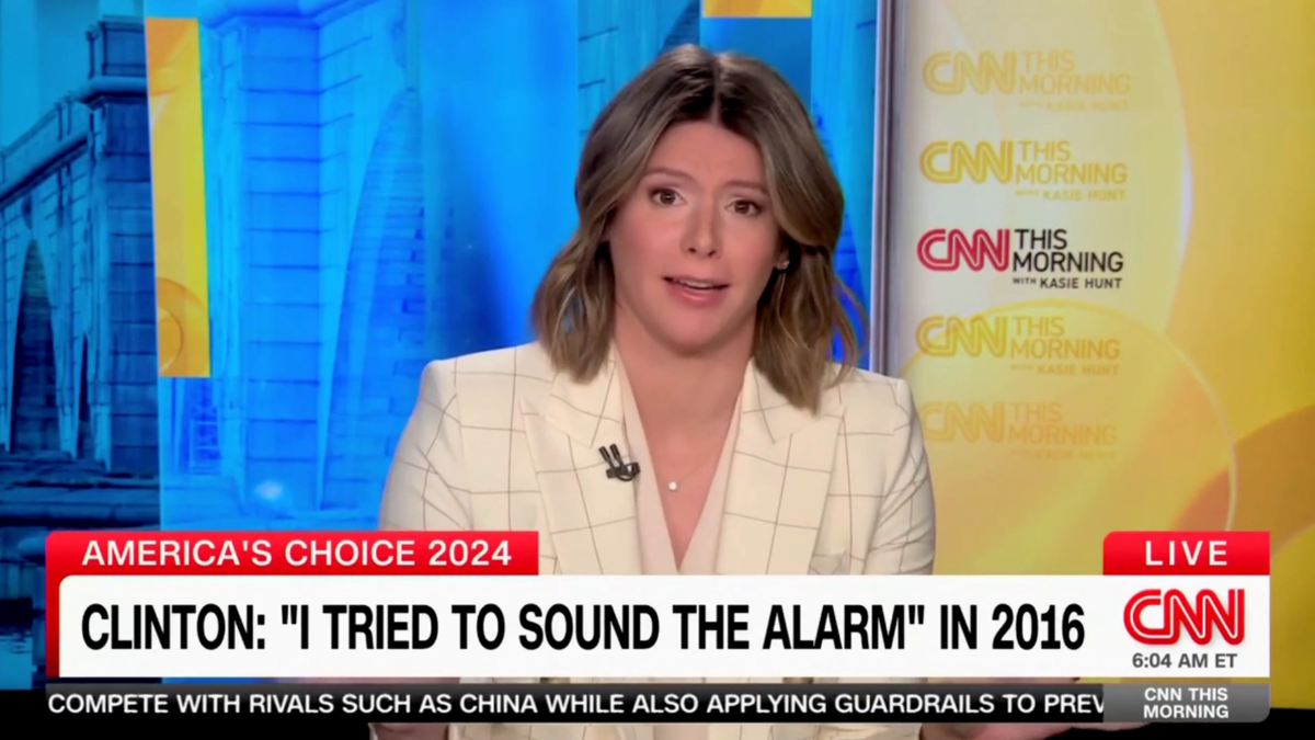 Kasie Hunt connected CNN