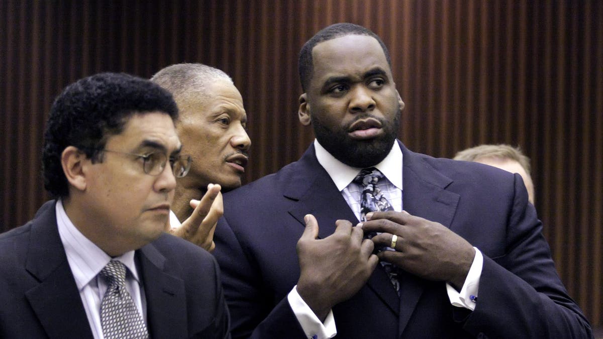 Former Detroit Mayor Kwame Kilpatrick convicted