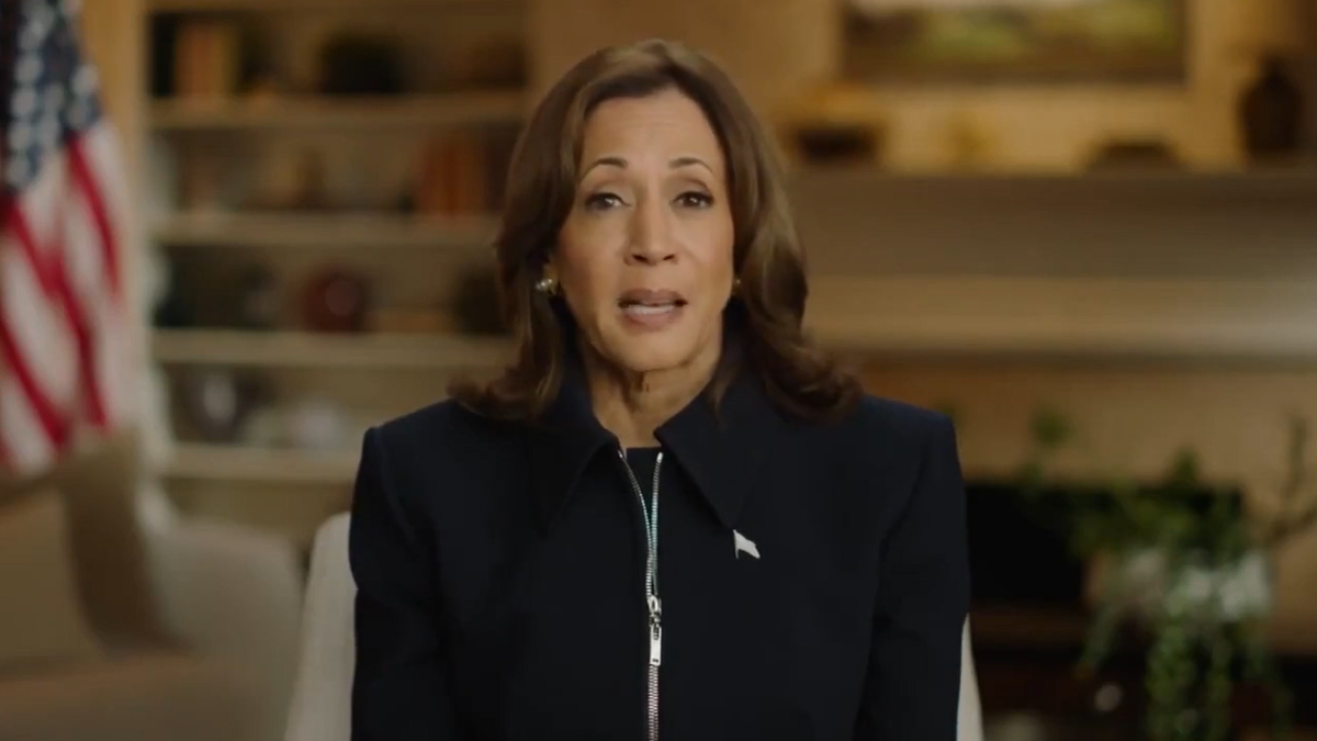 Kamala Harris fala em entrevista