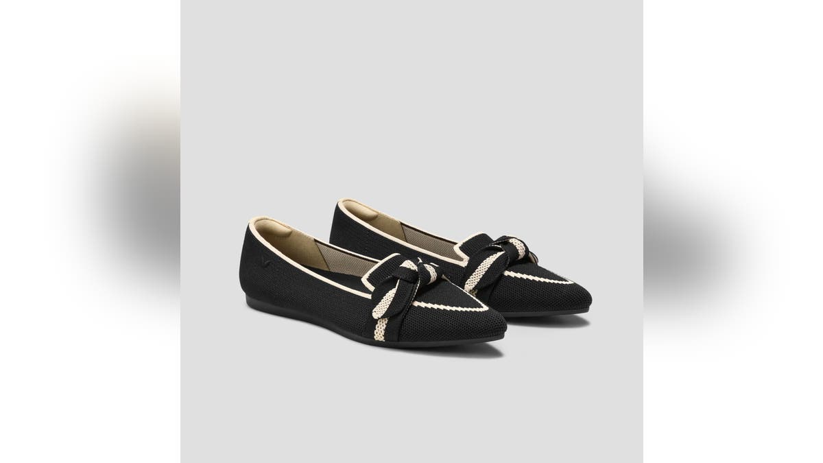 Keep your feet comfy but elegant successful  these flats.