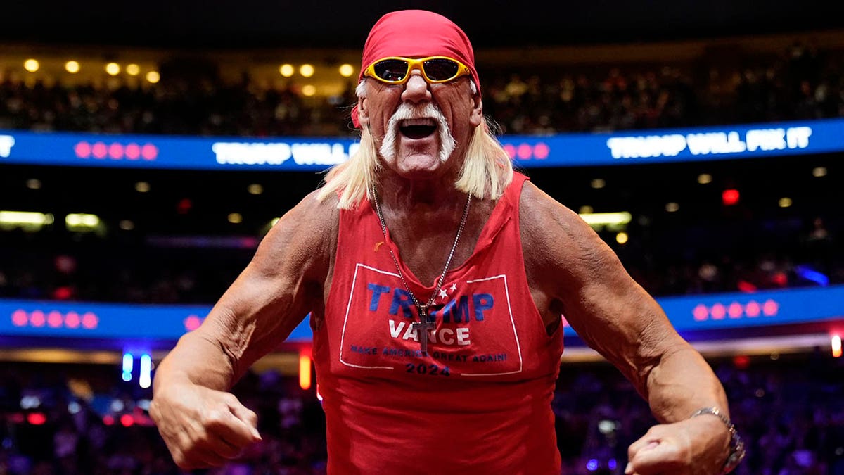 Hulk Hogan leans over