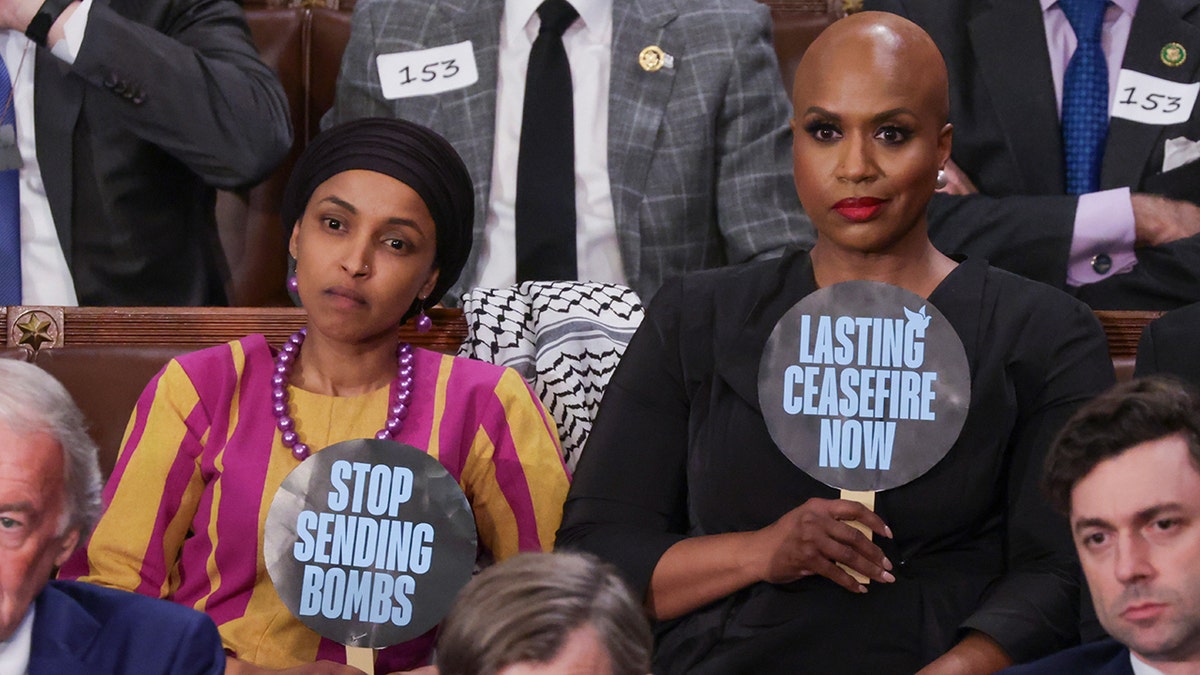 Representantes. Ilhan Omar y Ayanna Pressley