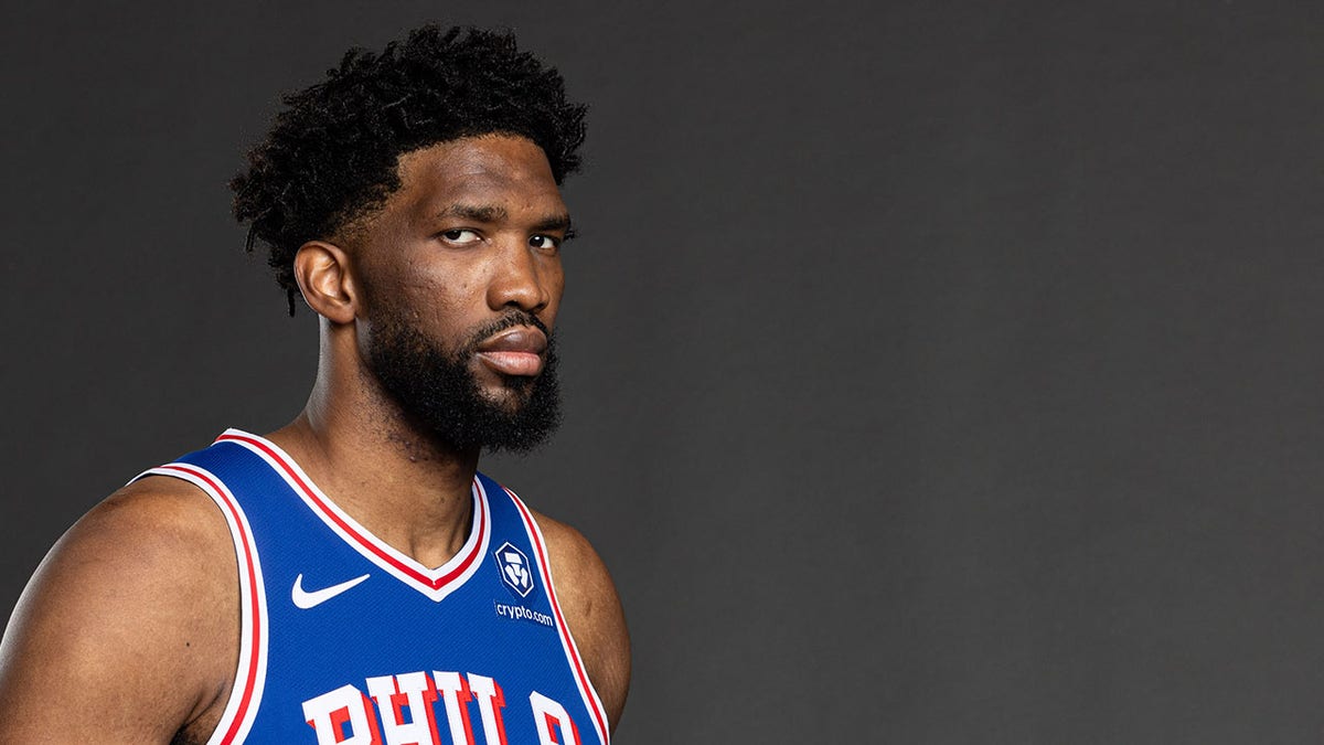 76ers 트레이닝 컴플렉스의 조엘 엠비드