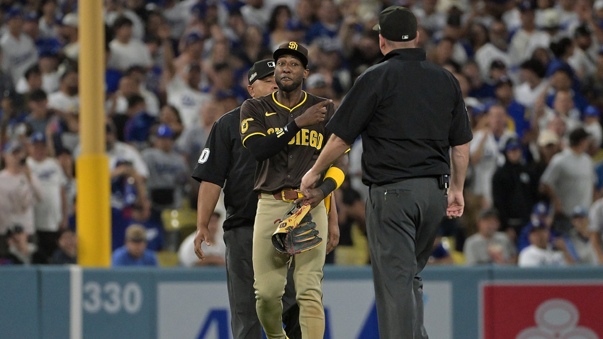 Jurickson Profar yells at the referee