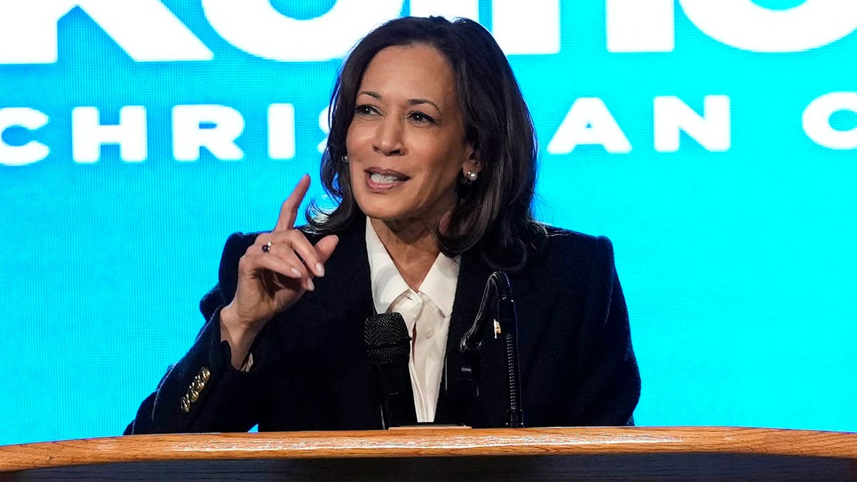 Kamala Harris di Carolina Utara