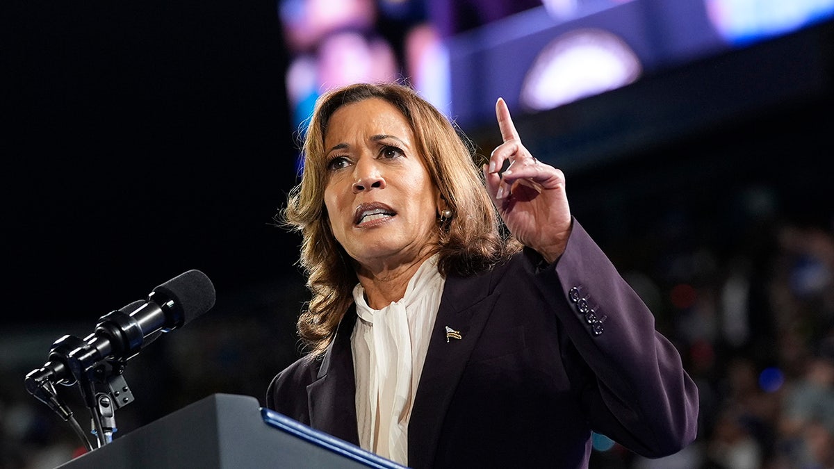 Kamala Harris successful  Houston