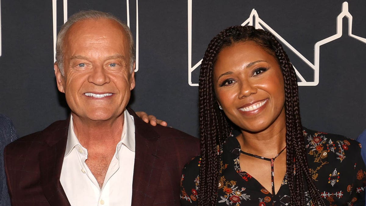 Kelsey Grammer pinch Toks Olagundoye connected reddish carpet