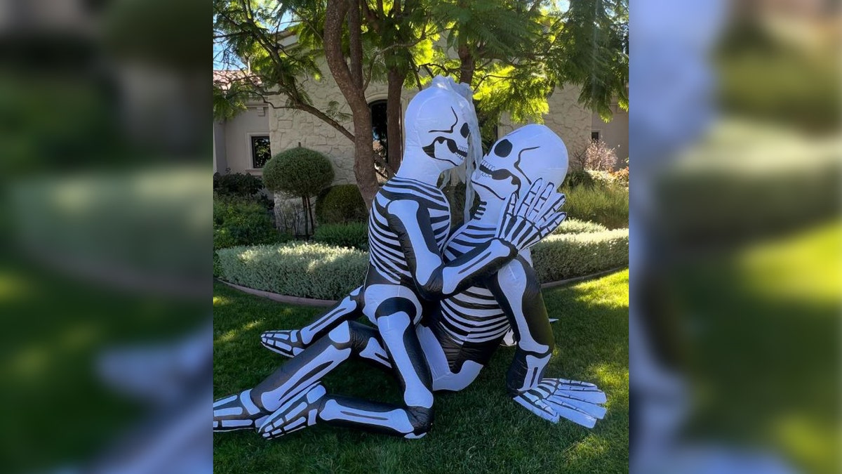 Kourtney Kardashian shares Halloween decorations with inflatable skeleton