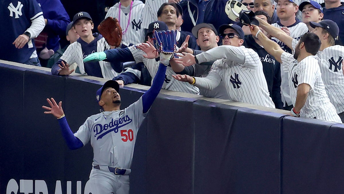 Fans interfere with Mookie Betts