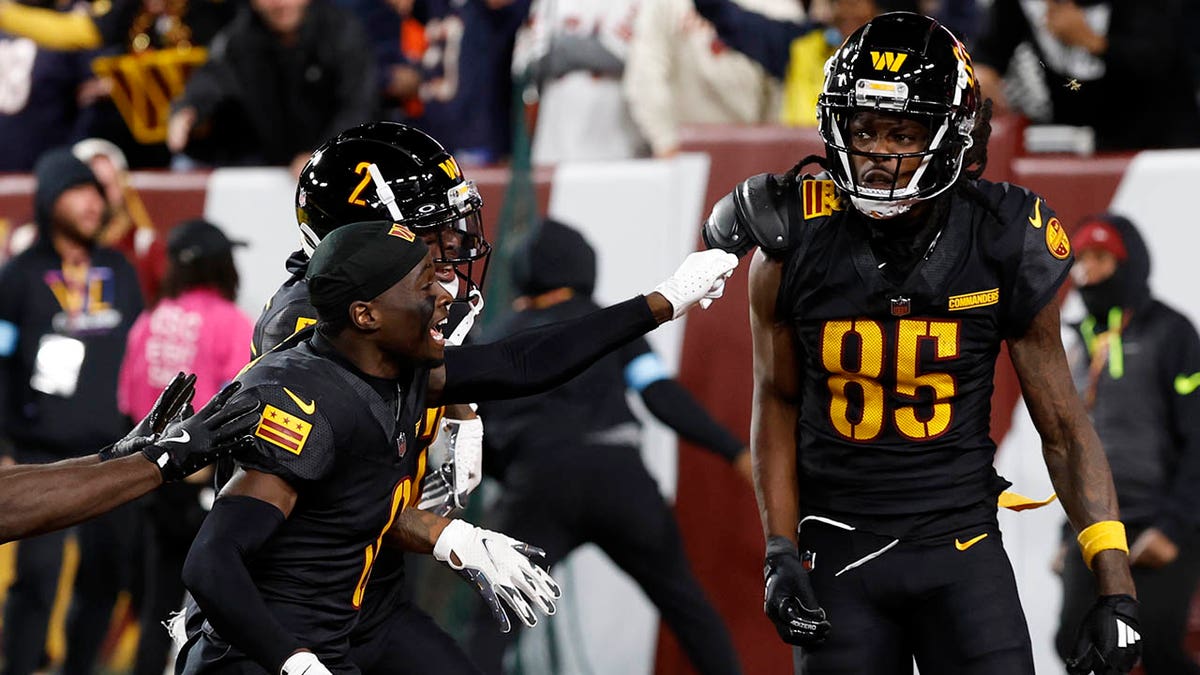 Noah Brown celebrates touchdown