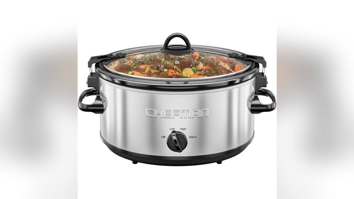 Cook stews, soups, pastas and more with a slow cooker. 