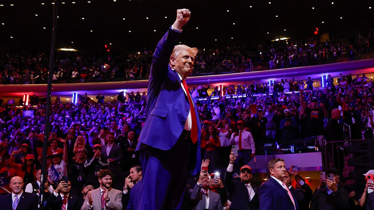 Republican presidential candidate, former US President Donald Trump, waves goodbye after a campaign rally at Madison Square Garden