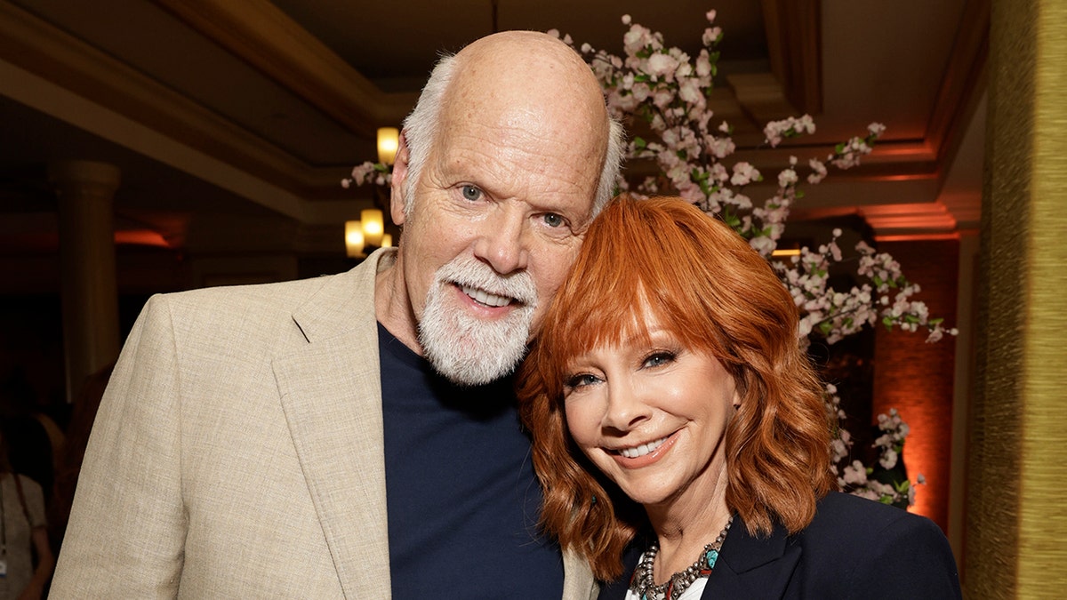 Rex Lynn, Reba McEntire