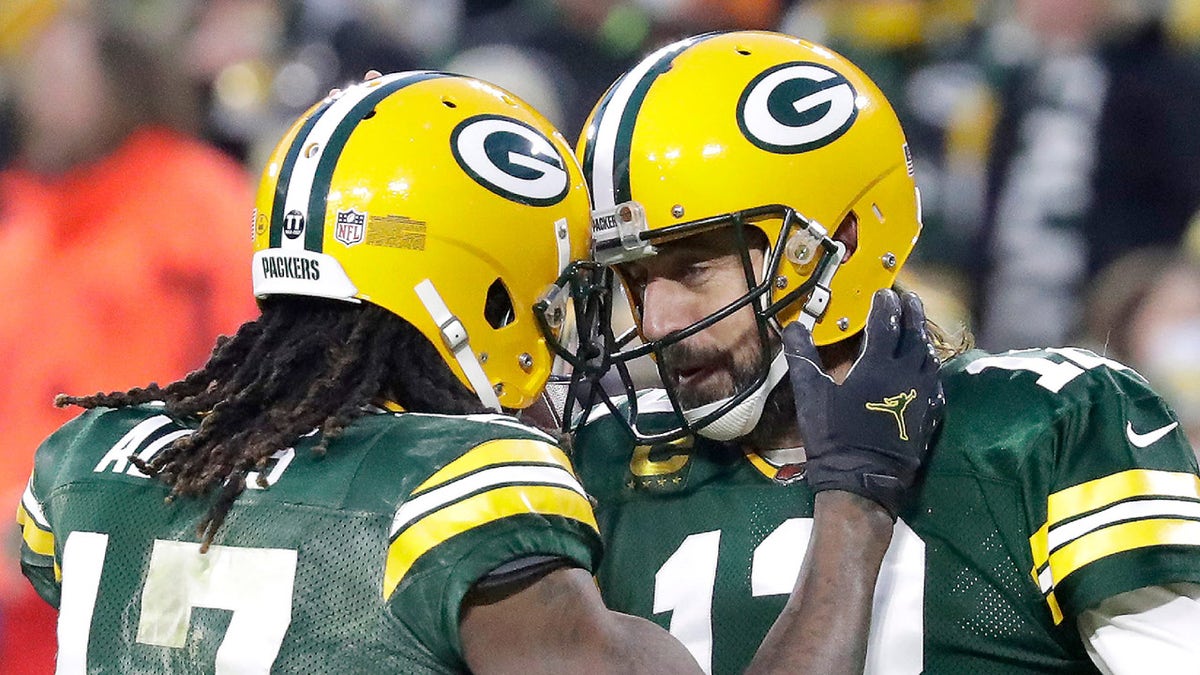 Davante Adams ve Aaron Rodgers