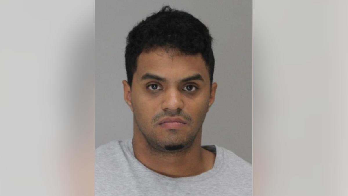 Manuel Hernandez-Hernandez, 28, has been charged with aggravated robbery successful  transportation  to men tying up   a Dallas pistillate   and allegedly threatening to chopped  disconnected  her fingers.