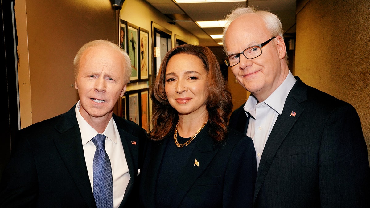 Carvey, Rudolph i Gaffigan jako Biden, Harris i Walz