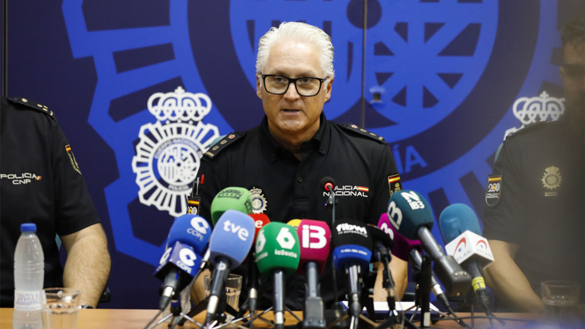 El jefe regional de operaciones de la Policía Nacional, comisario Fernando Reboyras