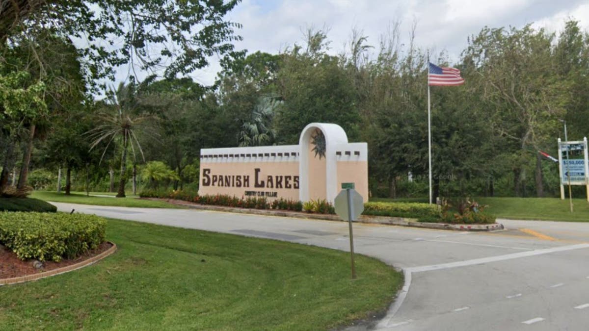 Spanish Lakes Senior Community