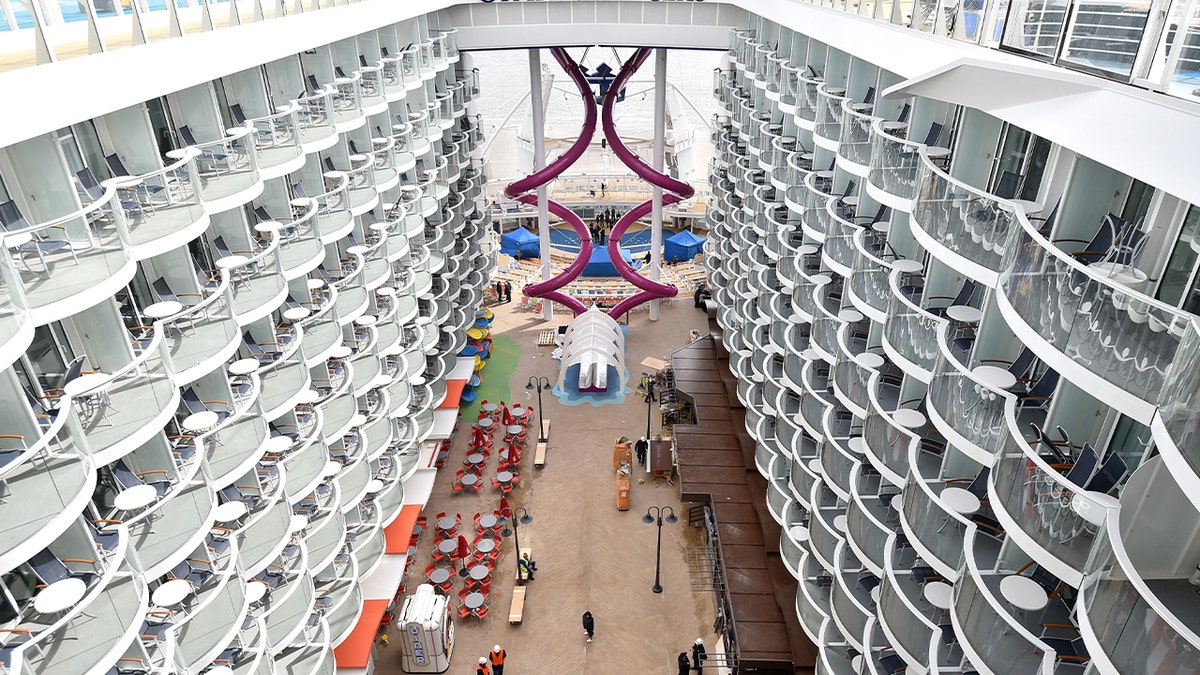 Cruise ship Symphony of the Seas