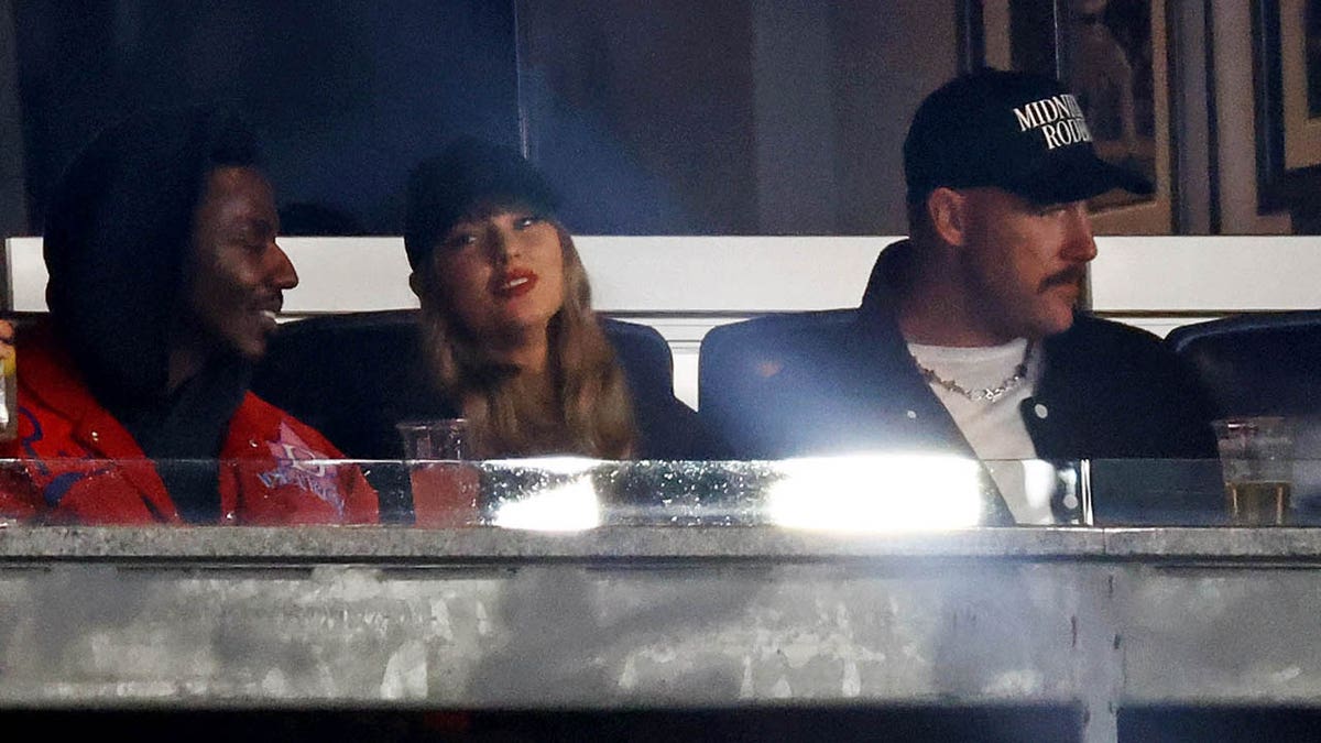 Taylor Swift and Travis Kelce in the Bronx