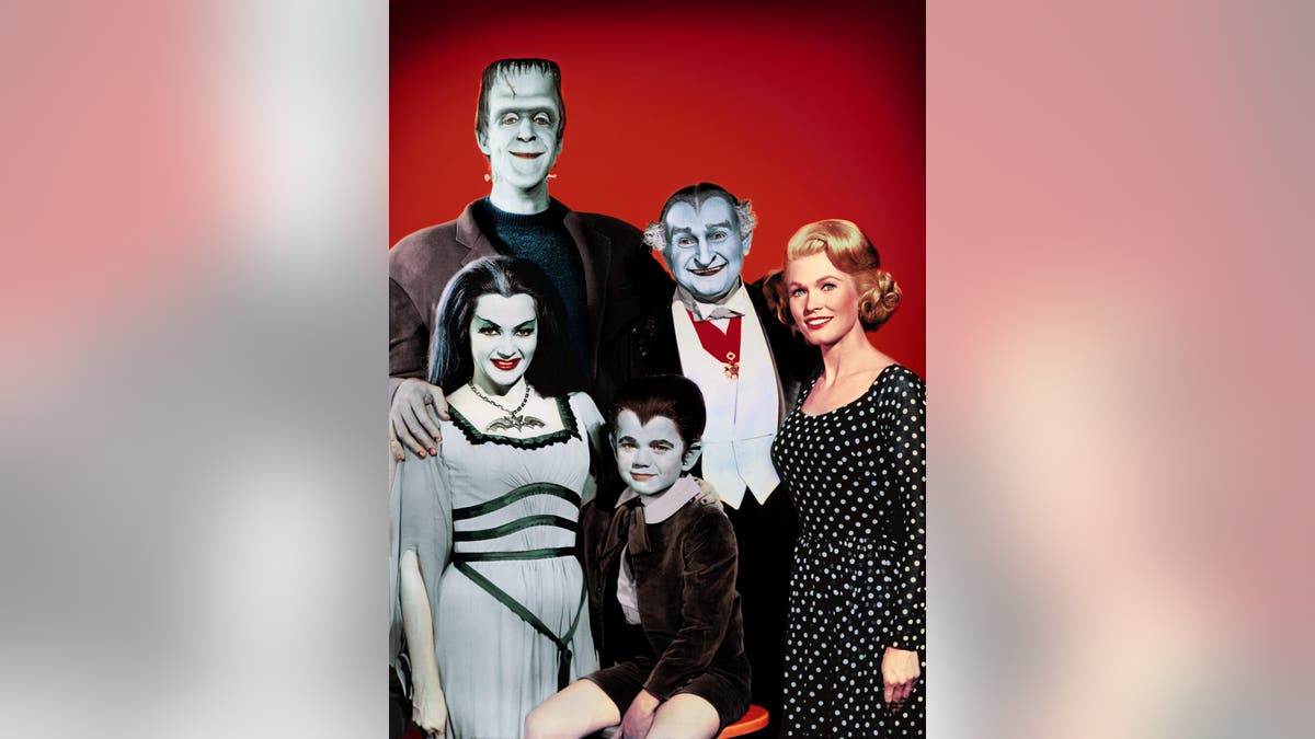 The Munsters cast