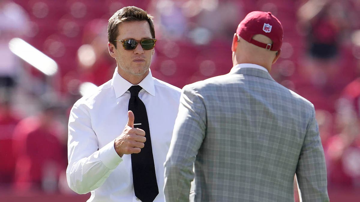 Tom Brady at Cardinals-49ers