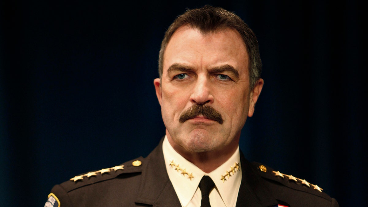 Tom Selleck plays Frank Reagan, the New York police chief "Blue blood."