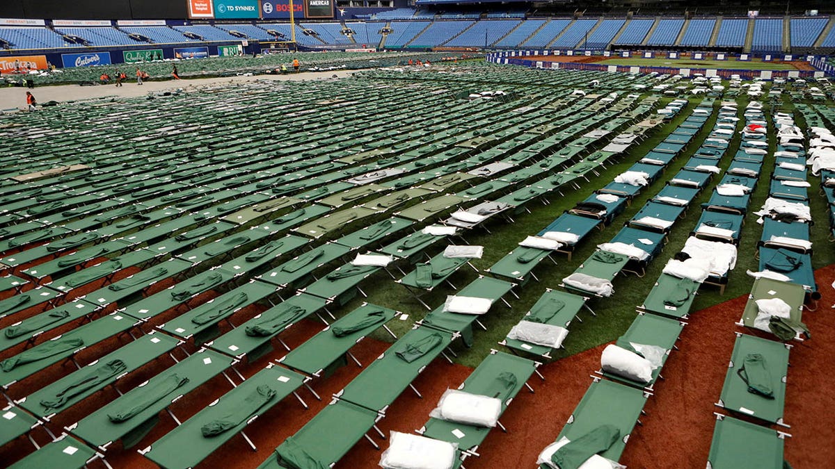 Cots astatine  Tropicana Field