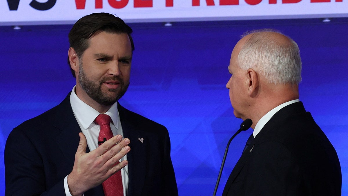 J.D. Vance, Tim Walz