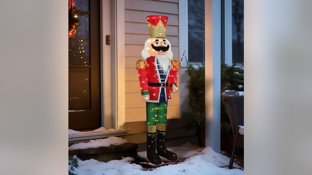 Add a nutcracker to your extracurricular  Christmas decorations.