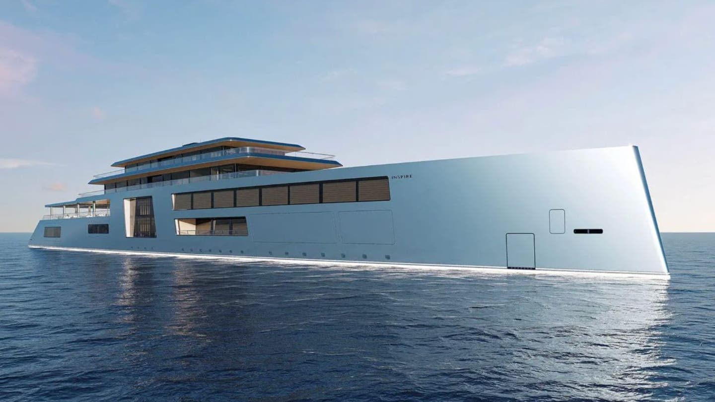 1 the 454 foot superyacht with a glass bottomed swimming pool and underwater lounge