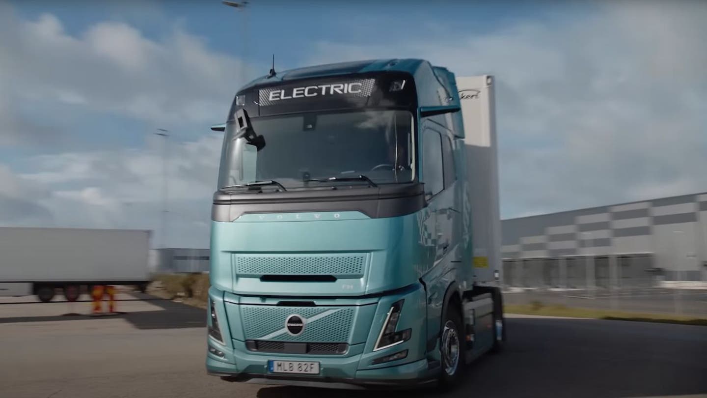 3 you wont believe how far volvos new electric semitruck goes on a single charge