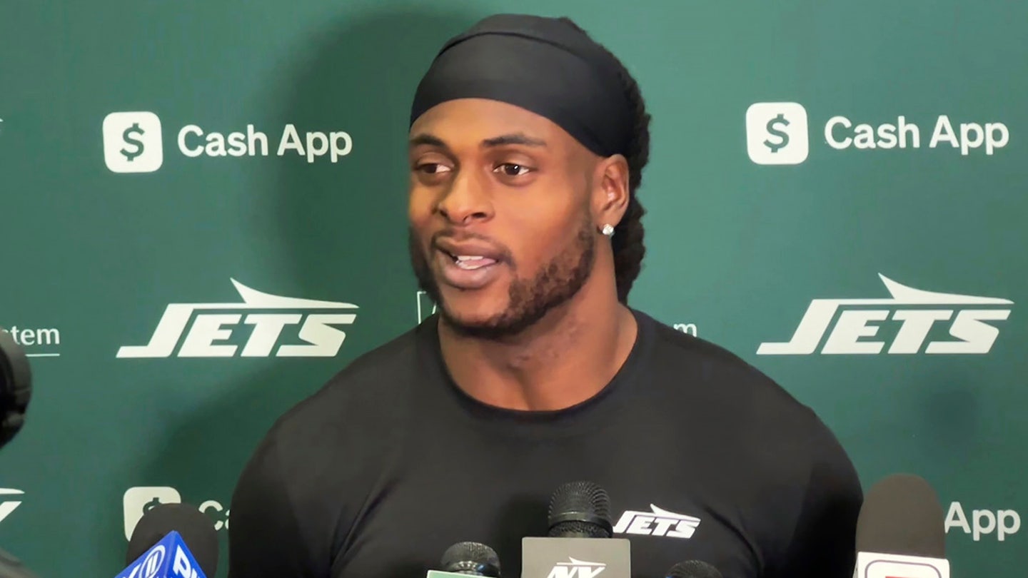 Davante Adams Addresses Jets' Struggles, Rodgers' Future, and His Own Contract