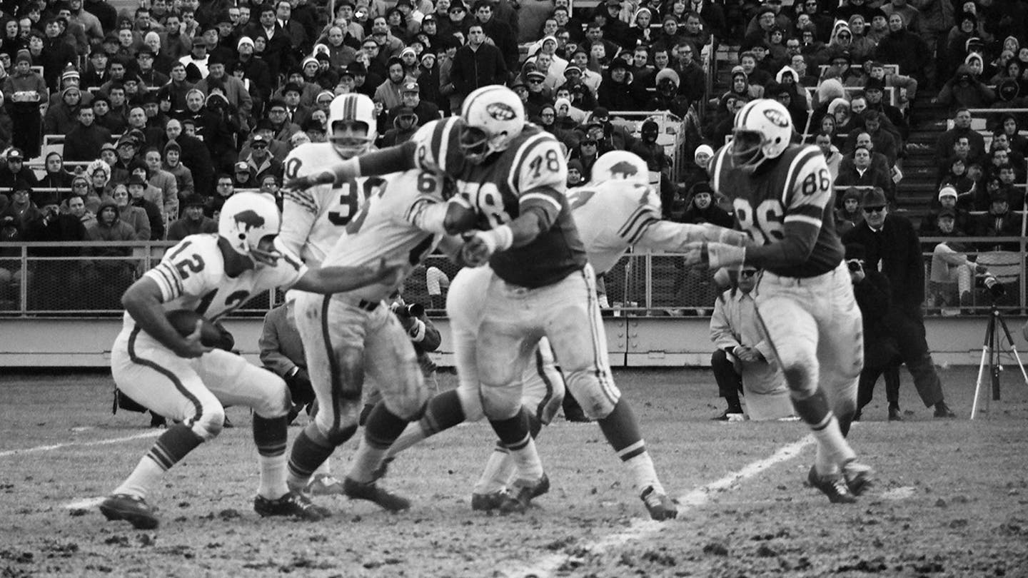 Remembering Billy Shaw: Legendary Hall of Famer and Buffalo Bills Icon