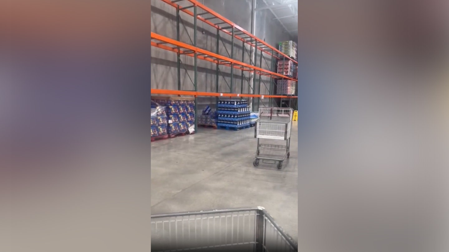 Florida Residents Brace for Hurricane Milton's Wrath, Facing Shelves Emptied of Essentials