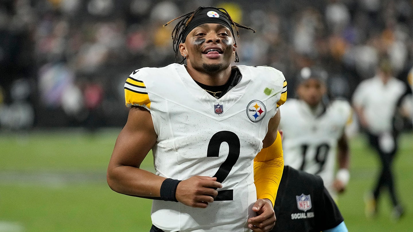 Steelers QB Quandary: Fields' Struggles Open Door for Wilson