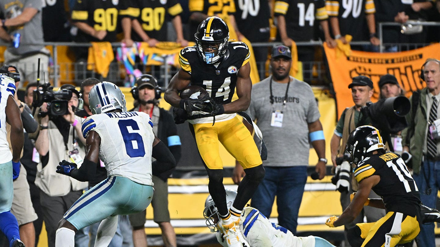 Pittsburgh Steelers' George Pickens Rips Cowboys' Jourdan Lewis' Facemask, Gets Blasted in Tunnel