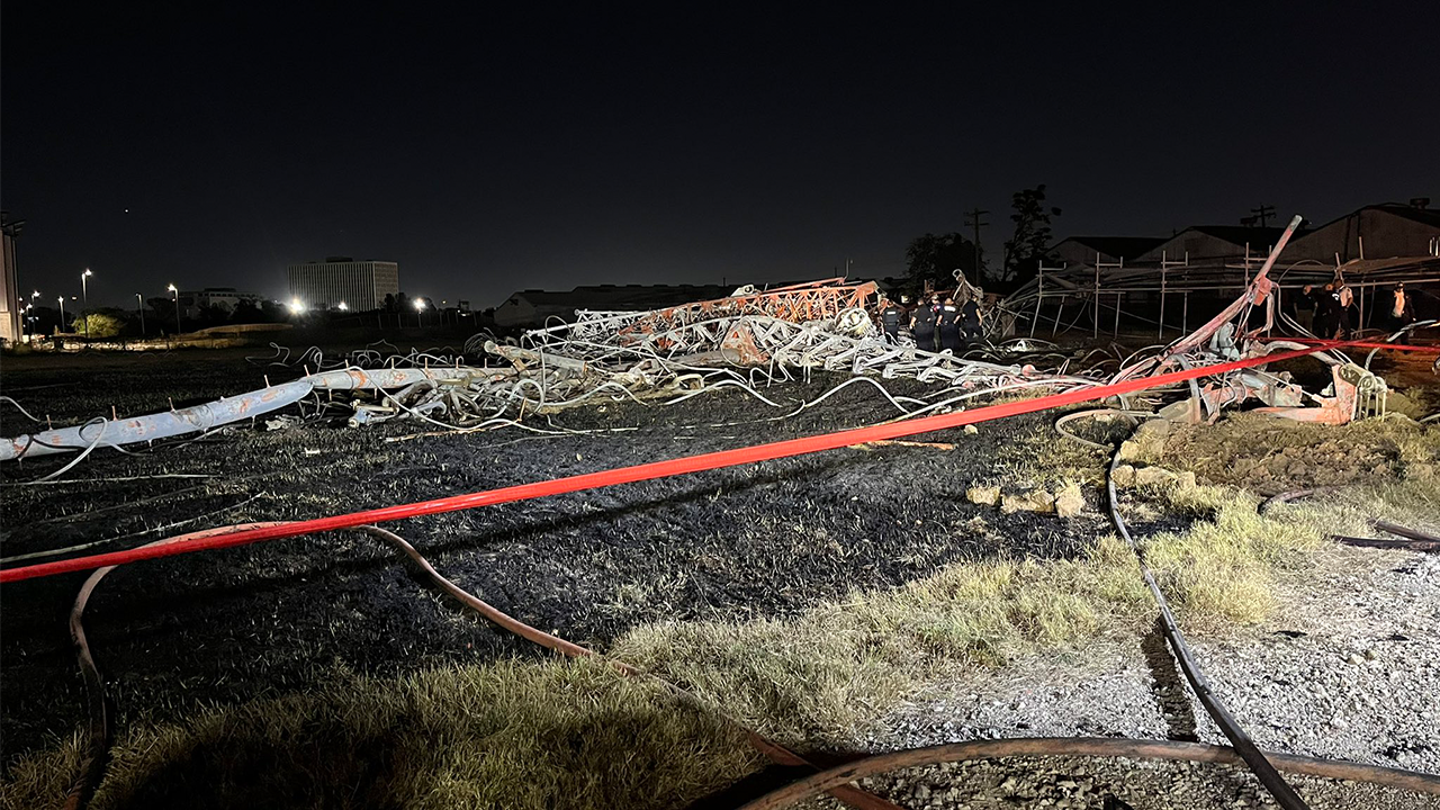 Houston Helicopter Crash into Radio Tower Captured on Horrifying Surveillance Footage