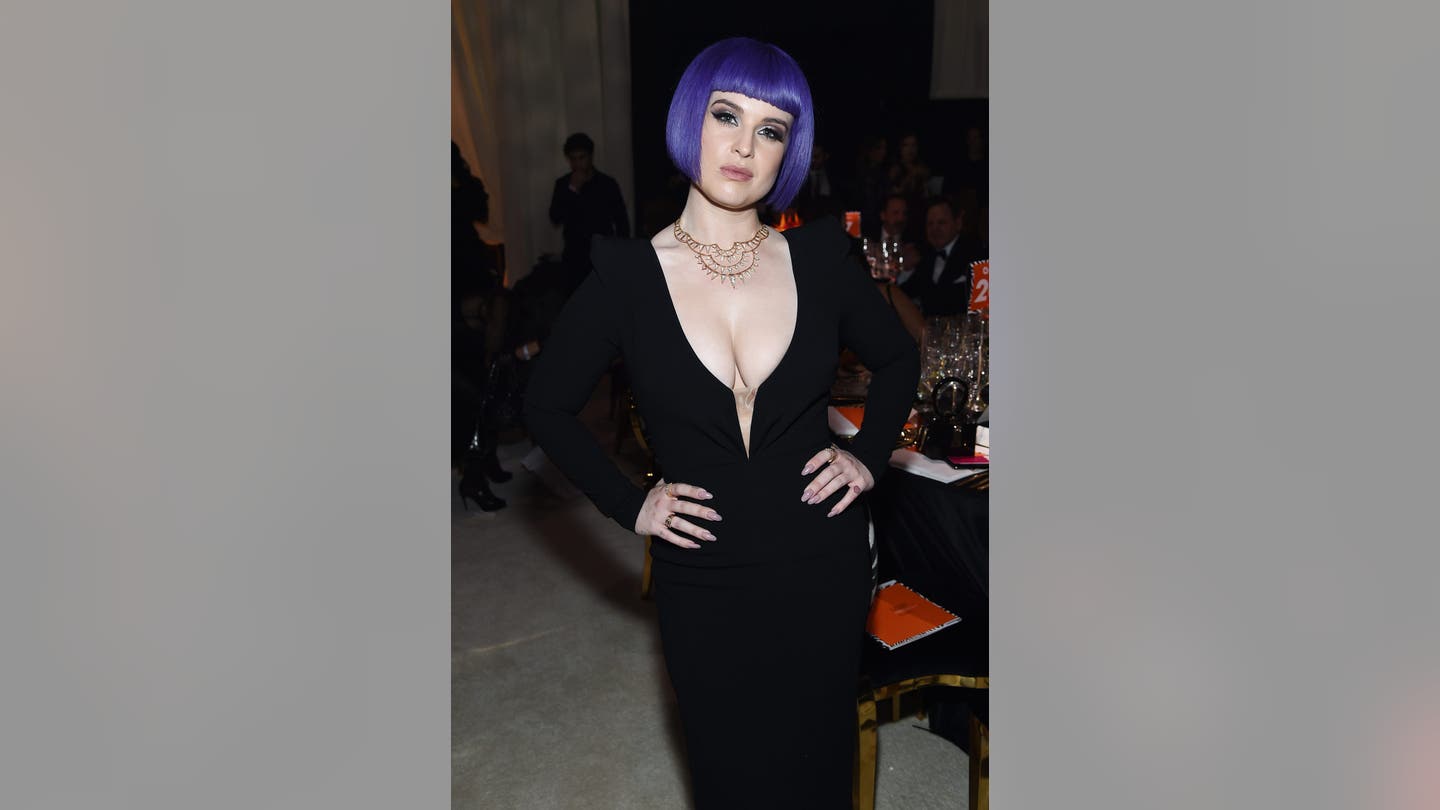 Kelly Osbourne Celebrates 40th Birthday with Glamorous Transformation