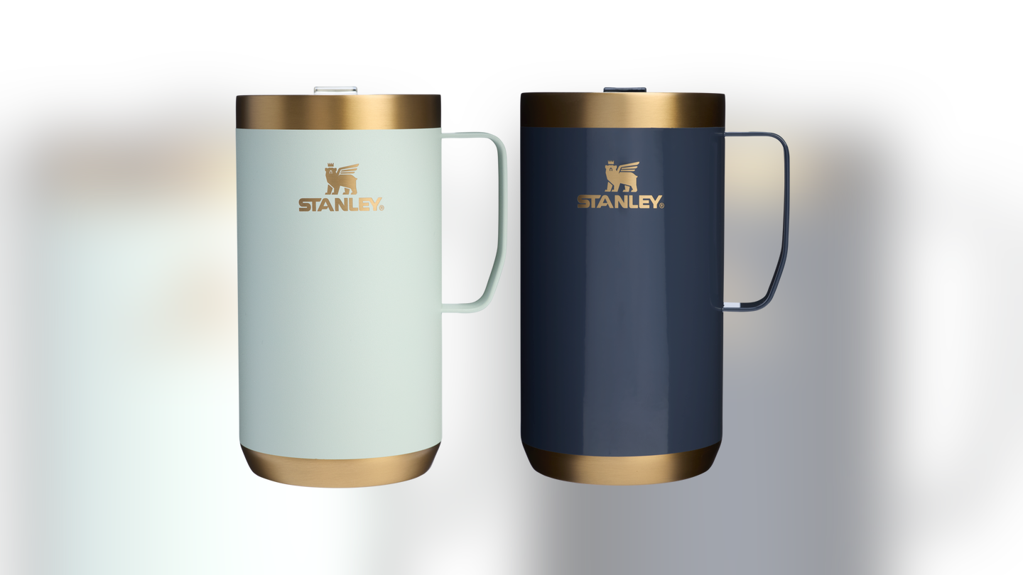 Stanley's Holiday Collection: Festive Hydration for the Season