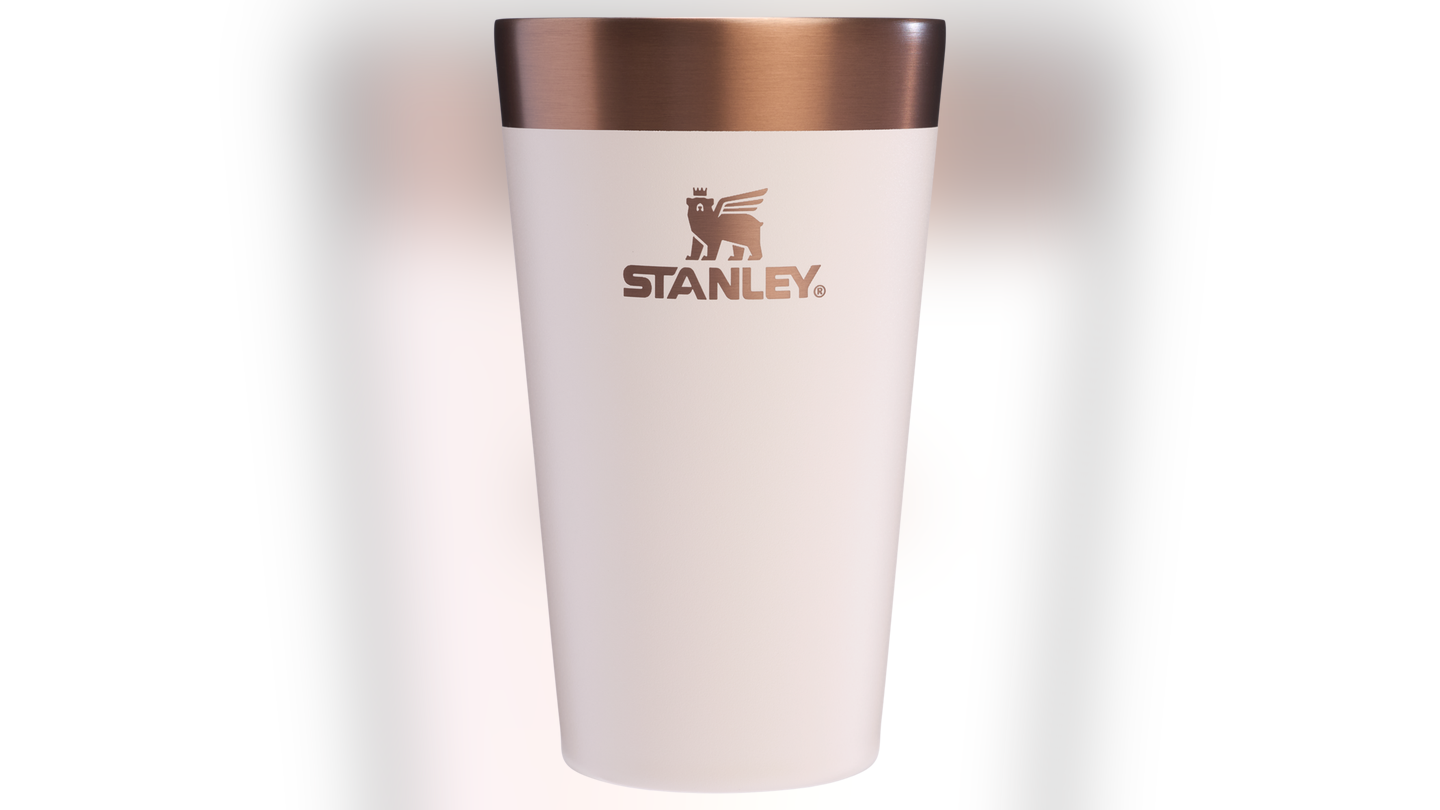 Stanley's Holiday Collection: Festive Hydration for the Season