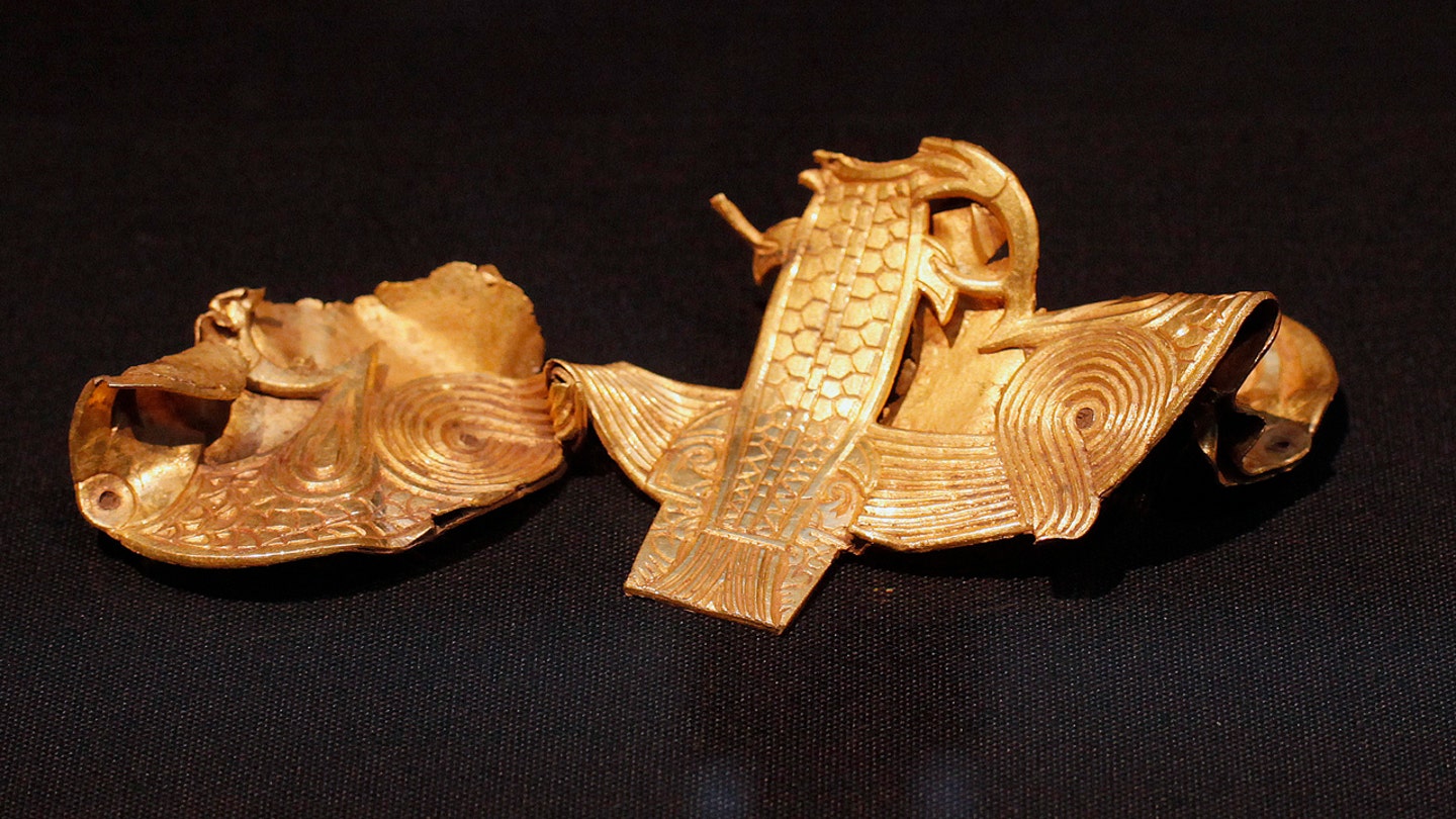 The Mystery of the Staffordshire Hoard: A Unique Anglo-Saxon Treasure