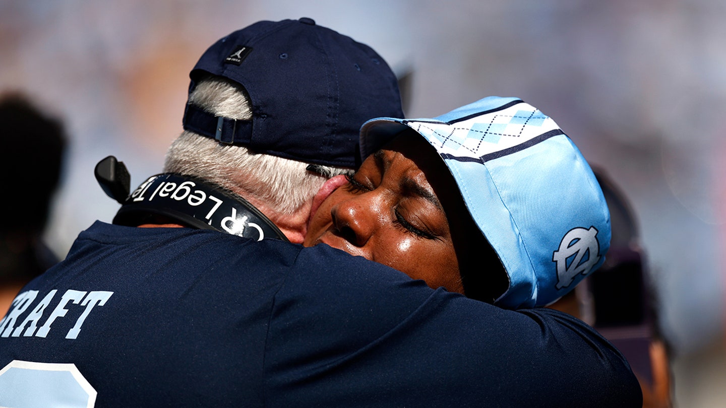 Carolina Footballers Pay Touching Tribute to Fallen Teammate