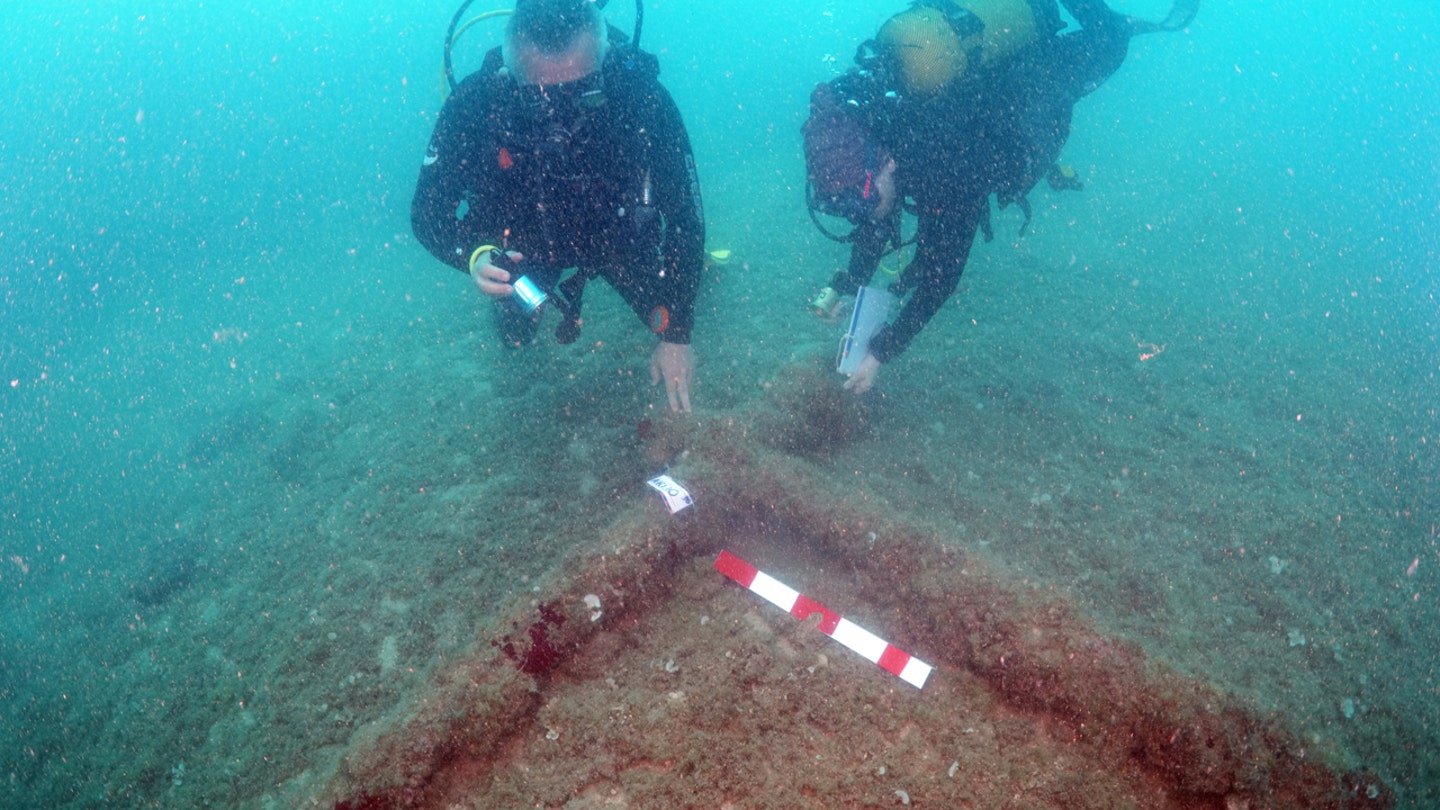 The Uluburun Shipwreck: Uncovering a Bronze Age Treasure Trove