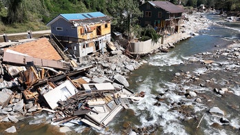 Hurricane Helene: ϰϲʿ¼ than 90 reported dead in North Carolina, 39 unaccounted for