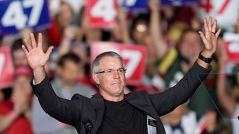 Brett Favre rips Joe Biden for 'garbage' comments, says 'it would be insane' to vote Kamala Harris