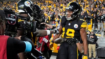 Steelers' Calvin Austin III scores 2 touchdowns, TJ Watt gets huge sack in win over Giants