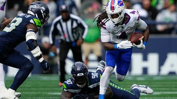 Seahawks teammates get into skirmish on sideline during loss to Bills