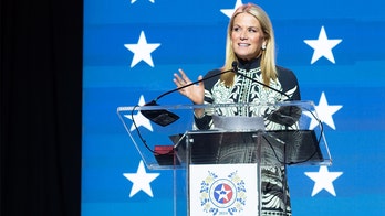 Fox News' Martha MacCallum galardonada en la Gala de los Premios Patriot por su carrera cubriendo el ejército