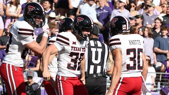 Texas Tech kicker flashes MAGA shirt after scoring touchdown on trick play